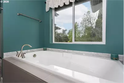492 SW 15th Ave, Canby, OR 97013 - Photo 22