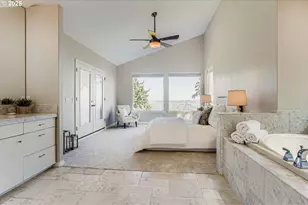 19788 Wildwood Dr, West Linn, OR 97068 - Photo 12