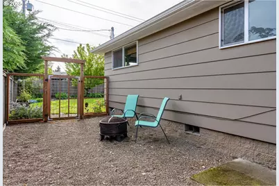 1697 Elanco Ave, Eugene, OR 97408 - Photo 22