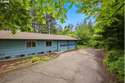 15102 SE Clatsop St, Happy Valley, OR 97086 - Photo 2
