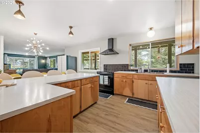 15102 SE Clatsop St, Happy Valley, OR 97086 - Photo 8