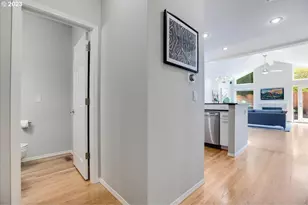 2438 NW Thurman St, Portland, OR 97210 - Photo 6