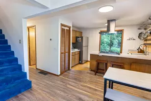 7705 S Fulton Park Pl, Portland, OR 97219 - Photo 10