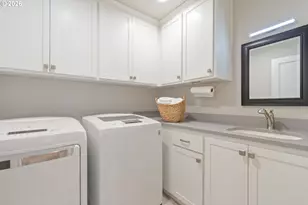3558 Nestucca Loop, Eugene, OR 97408 - Photo 32