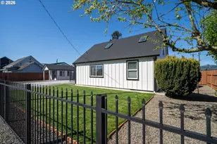 104 Delmonte Ave, Tillamook, OR 97141 - Photo 2