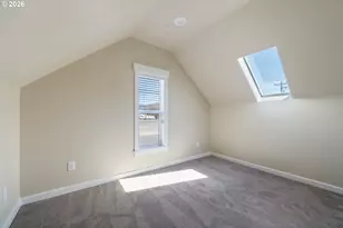 104 Delmonte Ave, Tillamook, OR 97141 - Photo 28