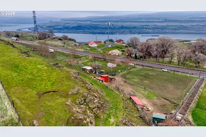 9279 Highway 14, Wishram, WA 98673 - Photo 1