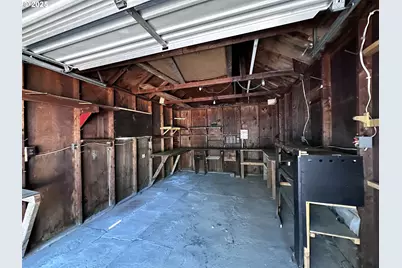 16076 Blackfeather Ln, La Pine, OR 97739 - Photo 32