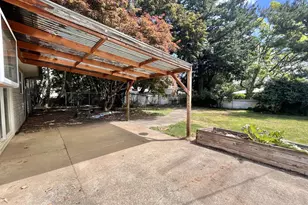 15550 SE Millmain Dr, Portland, OR 97233 - Photo 16