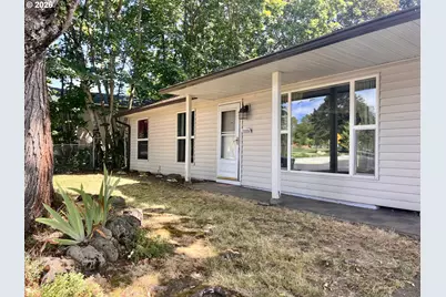 15550 SE Millmain Dr, Portland, OR 97233 - Photo 2