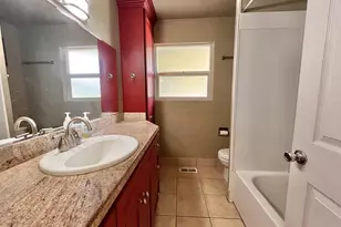 15550 SE Millmain Dr, Portland, OR 97233 - Photo 10