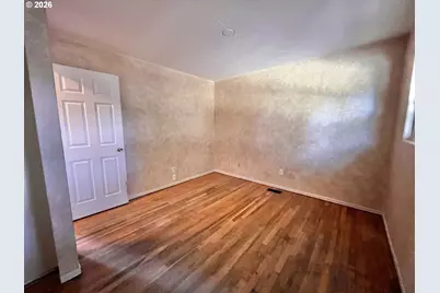 15550 SE Millmain Dr, Portland, OR 97233 - Photo 12