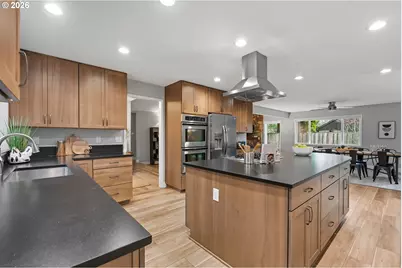 11380 SW Foothill Dr, Portland, OR 97225 - Photo 20