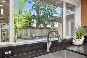 11380 SW Foothill Dr, Portland, OR 97225 - Photo 22