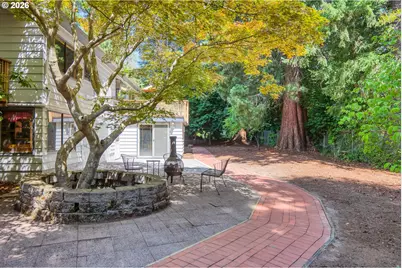 8000 SW Wareham Cir, Portland, OR 97223 - Photo 28