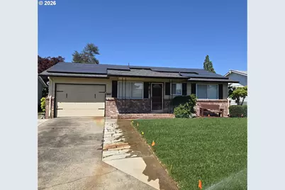2215 Country Club Ter, Woodburn, OR 97071 - Photo 1