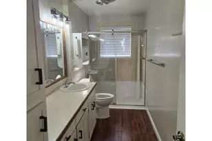 2215 Country Club Terrace, Woodburn, OR 97071 - Photo 10