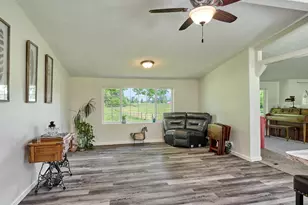 12175 W Stayton Rd, Aumsville, OR 97325 - Photo 8