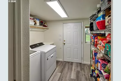 12175 W Stayton Rd, Aumsville, OR 97325 - Photo 22