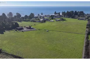 15717 Goshen Ln, Brookings, OR 97415 - Photo 1