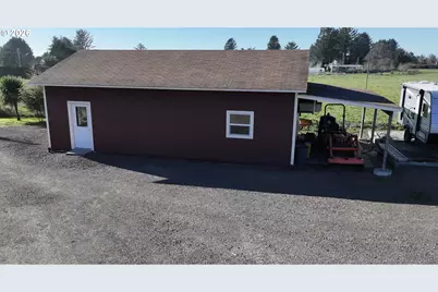15717 Goshen Ln, Brookings, OR 97415 - Photo 4