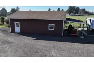 15717 Goshen Ln, Brookings, OR 97415 - Photo 4