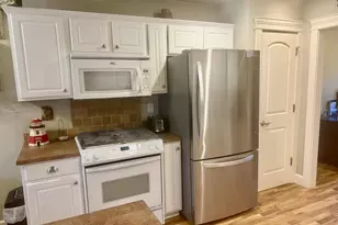 1126 W 6th Ave, Junction City, OR 97448 - Photo 10