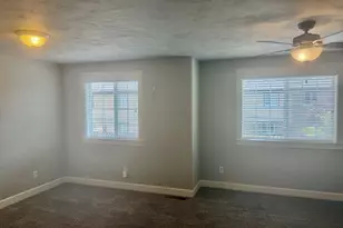 1126 W 6th Ave, Junction City, OR 97448 - Photo 32