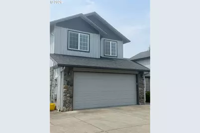 1126 W 6th Ave, Junction City, OR 97448 - Photo 4