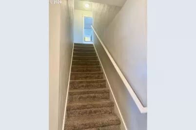 1126 W 6th Ave, Junction City, OR 97448 - Photo 30