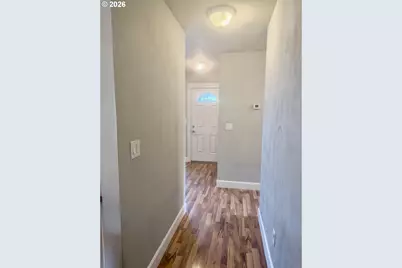 1126 W 6th Ave, Junction City, OR 97448 - Photo 20