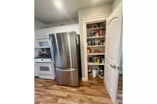 1126 W 6th Ave, Junction City, OR 97448 - Photo 10