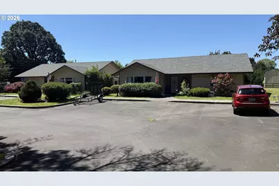 3205 Pacific Way, Longview, WA 98632 - Photo 2