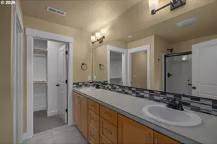 9126 N Seward Ave, Portland, OR 97217 - Photo 28