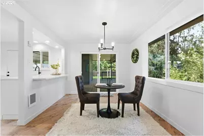 153 Green Acres Dr, Castle Rock, WA 98611 - Photo 10