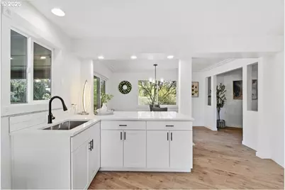 153 Green Acres Dr, Castle Rock, WA 98611 - Photo 14