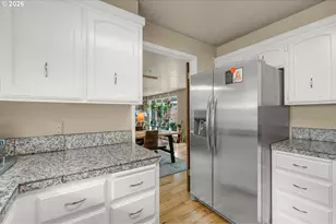 5770 SW Cranberry Ct, Beaverton, OR 97007 - Photo 22