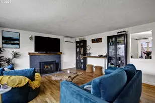 1180 12th St, Springfield, OR 97477 - Photo 8