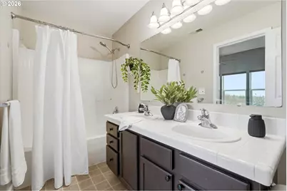 3130 NW Pacific Rim Dr, Camas, WA 98607 - Photo 16