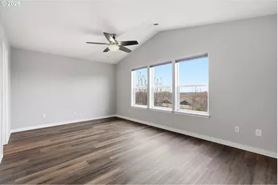 3130 NW Pacific Rim Dr, Camas, WA 98607 - Photo 14