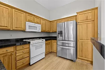 6443 NE Brighton St, Hillsboro, OR 97124 - Photo 8
