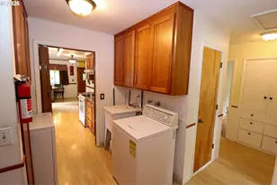 88519 Periwinkle Rd, Springfield, OR 97478 - Photo 16