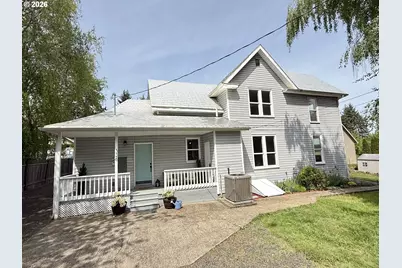 326 SW Elmwood Ave, McMinnville, OR 97128 - Photo 1