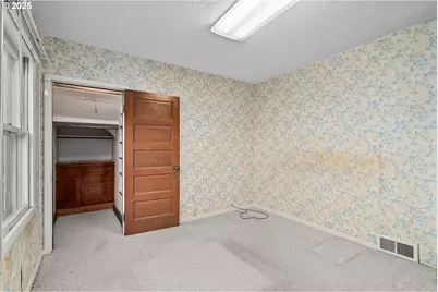 6015 N Houghton St, Portland, OR 97203 - Photo 4