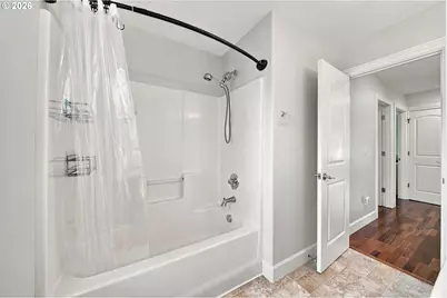 282 SE 28th Ave, Hillsboro, OR 97123 - Photo 36
