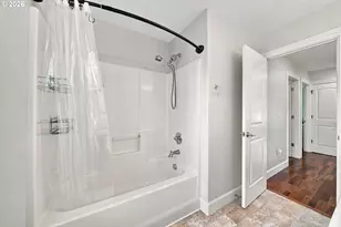 282 SE 28th Ave, Hillsboro, OR 97123 - Photo 36