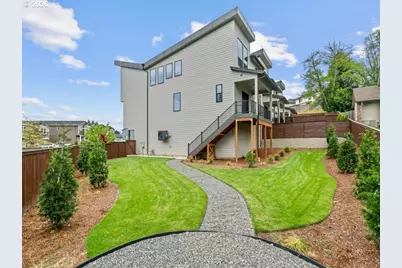 2445 N R St, Washougal, WA 98671 - Photo 28