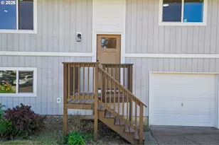 19139 Bedford Dr, Oregon City, OR 97045 - Photo 4
