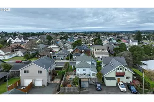 911 1st Ave, Seaside, OR 97138 - Photo 32