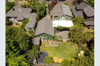 950 E 23rd Ave, Eugene, OR 97405 - Photo 44